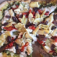 Das Foto wurde bei Piante Pizzeria von Piante Pizzeria am 6/26/2017 aufgenommen