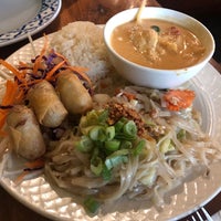 Photo taken at Thai Ginger Restaurant by Comma Saves Bob on 5/3/2019