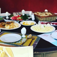รูปภาพถ่ายที่ Odayeri Cafe Restaurant โดย ßanu ß. เมื่อ 12/9/2018