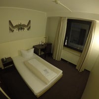 Foto tomada en Hotel Dolomit  por Liftildapeak W. el 12/8/2017
