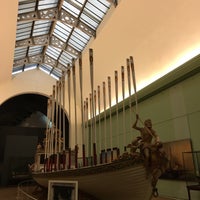 Photo taken at Musée National de la Marine by Liftildapeak W. on 12/12/2016