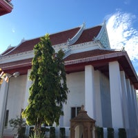 Photo taken at Wat Chantharam Worawihan by Liftildapeak W. on 9/3/2017
