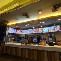 Photo taken at Burger King by Liftildapeak W. on 6/9/2020