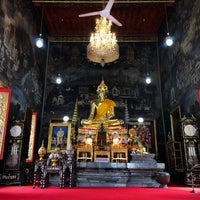 Photo taken at Wat Maha Phruettharam Worawiharn by Liftildapeak W. on 6/29/2019