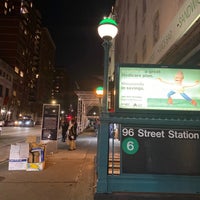 Photo taken at MTA Subway - 96th St (6) by Liftildapeak W. on 12/4/2019
