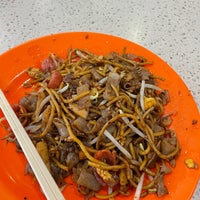 Photo taken at Tiong Bahru Fried Kway Teow by Janie C. on 1/13/2024