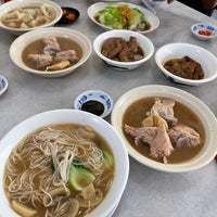 Photo taken at Ng Ah Sio Pork Ribs Soup Eating House by Donald L. on 11/26/2022