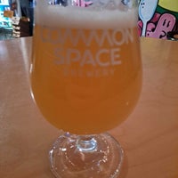 Photo taken at Common Space Brewery by Marius H. T. on 11/4/2022