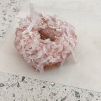 6/16/2017에 Marcus K.님이 Sweet Mini&#39;s Donut Company에서 찍은 사진
