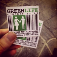 รูปภาพถ่ายที่ GreenLife Concept Store Firenze โดย Martina F. เมื่อ 10/31/2013