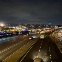 Photo taken at Küçükçekmece Metrobüs Durağı by Hamid K. on 1/25/2024