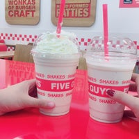 Photo taken at Five Guys by Sue C. on 8/3/2017