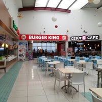 Photo taken at Burger King by Levent Ç. on 1/15/2013