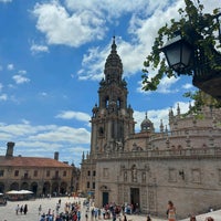 Photo taken at Santiago de Compostela by Cousin G. on 8/4/2022