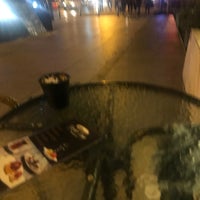 Foto tirada no(a) Petit Pain Patisserie por Uğur U. Y. em 11/3/2019