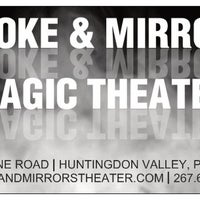 8/5/2017 tarihinde Smoke &amp;amp; Mirrors Magic Theaterziyaretçi tarafından Smoke &amp;amp; Mirrors Magic Theater'de çekilen fotoğraf