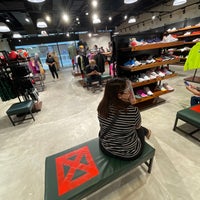 Nike in megamall hotsell