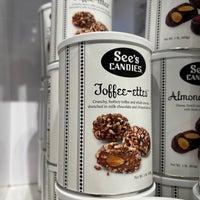 Photo taken at See&amp;#39;s Candies by Fares A. on 6/27/2022