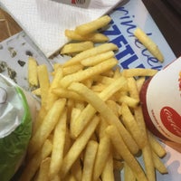 Photo taken at Burger King by ÇAĞLA Y. on 10/9/2019