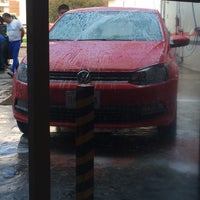Photo taken at Speed Wash by Azael B. on 4/16/2016