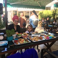 Снимок сделан в Cafe Gool Bahçe пользователем Nursen Ç. 11/9/2019