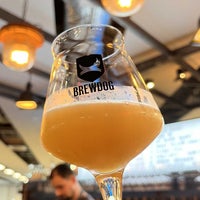 Photo taken at Brewdog Edinburgh Airport by Nuri J. on 10/31/2022