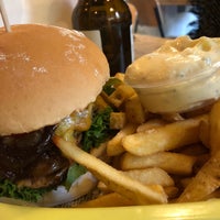 Photo taken at Rembrandt Burger by Mark L. on 9/30/2018