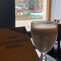 4/16/2021 tarihinde Ilya U.ziyaretçi tarafından Кофе с Кикоиным'de çekilen fotoğraf