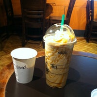 Photo taken at Starbucks by Fers R. on 4/29/2013