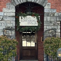 รูปภาพถ่ายที่ Old Edwards Inn and Spa โดย Stephenie B. เมื่อ 12/23/2023