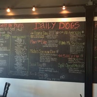 Foto diambil di Prairie Dogs Hot Dogs &amp;amp; Handcrafted Sausages oleh Erin C. pada 6/14/2015