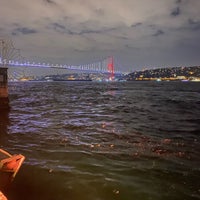 Das Foto wurde bei Bosphorus Palace Hotel von Eda Kuş am 1/12/2024 aufgenommen