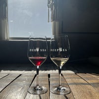 Photo taken at Deep Sea Tasting Room by Yuseung J. on 10/12/2021
