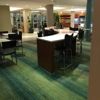 12/3/2017에 JetzNY님이 SpringHill Suites by Marriott New York LaGuardia Airport에서 찍은 사진