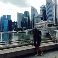 Photo taken at The Merlion by bing t. on 12/1/2015