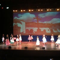 Foto tirada no(a) Teatro Vallarta por CARLOS G. em 6/14/2013