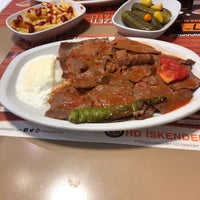 Photo taken at HD İskender by Pöh 🤘🤘🤘 on 7/14/2019
