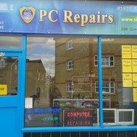 Снимок сделан в Pc Repair Watford is Pc Laptop and Mobile Repair пользователем Valter S. 8/27/2013