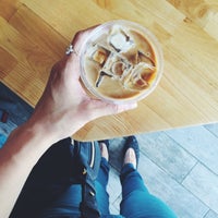 4/22/2015にСусикがAstoria Coffeeで撮った写真