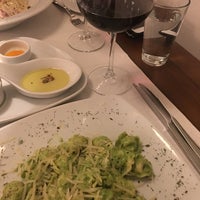 Foto scattata a Cucina Makkarna da ✨ il 11/6/2018