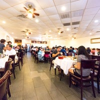 Photo taken at Confucius Seafood Restaurant by Confucius Seafood Restaurant on 8/1/2017