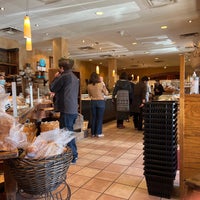 Photo taken at Alon&amp;#39;s Bakery &amp;amp; Market by Olena B. on 2/6/2022