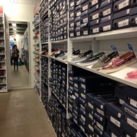 sperry top sider outlet near me