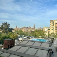 Photo taken at Hotel Meliá Sevilla by Lore N. on 10/4/2023