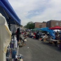 Photo taken at St. Nicholas of Tolentine Outdoor Flea Market by Sebastian R. on 8/10/2013