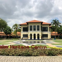 Photo taken at Malay Heritage Centre by Paulo on 2/16/2020