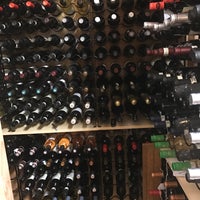 9/27/2017에 Milton J.님이 Cellar 55 Tasting Room에서 찍은 사진