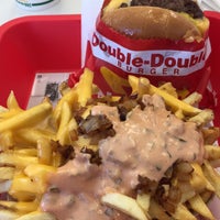 Photo taken at In-N-Out Burger by John M. on 10/19/2018