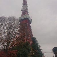 Photo taken at Tokyo Tower Intersection by ぞひ on 12/16/2018