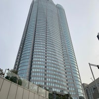 Photo taken at Roppongi 6 Intersection by てっしー on 3/12/2021